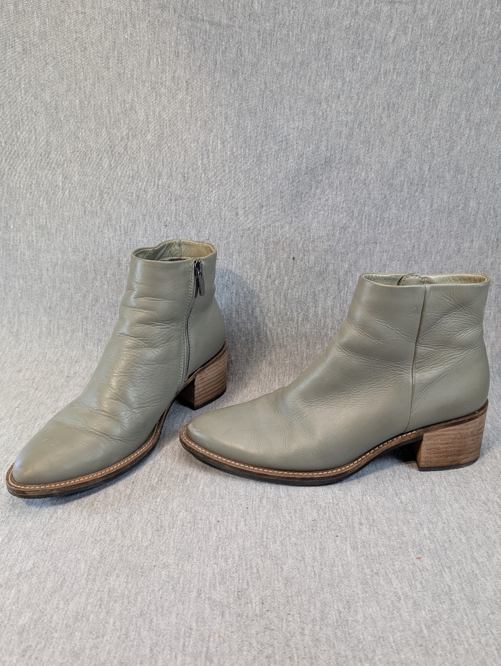 Ecco Leather Ankle Boots Women's 38-7/7.5 Light Green Side Zip